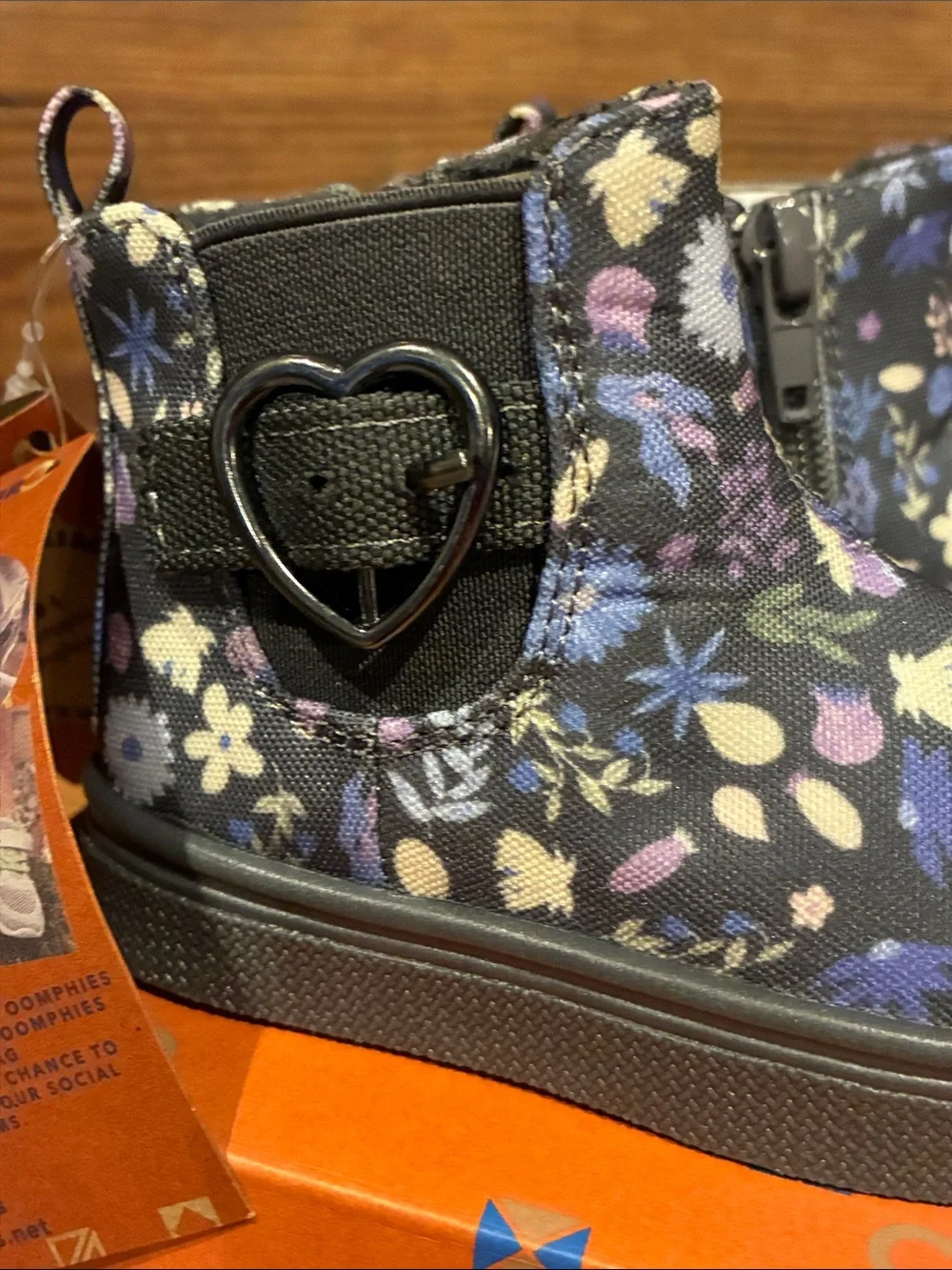 Oomphies Kids Floral Zip-Ankle Boots - New In Box. I have a size 5 and a 7